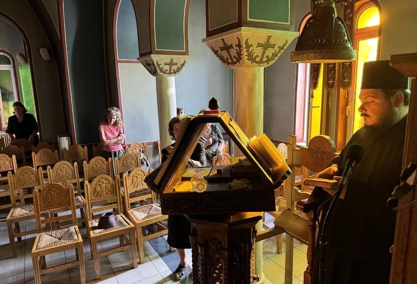 ΠΑΝΗΓΥΡΙΚΟΣ-ΕΟΡΤΑΣΜΟΣ-ΤΗΣ-ΜΝΗΜΗΣ-ΤΗΣ-ΑΓ-ΦΩΤΕΙΝΗΣ-ΤΗΣ-ΣΑΜΑΡΕΙΤΙΔΟΣ-ΣΤΗΝ-ΚΟΡΙΝΘΟ-&-ΧΕΙΡΟΤΟΝΙΑ-ΕΙΣ-ΠΡΕΣΒΥΤΕΡΟΝ-ΤΟΥ-π.-ΑΘΑΝΑΣΙΟΥ-ΚΑΡΑΝΤΖΙΑ