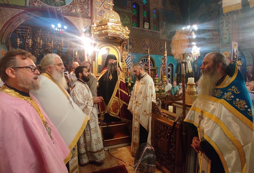 Πάγκοινος-Εορτασμός-της-Παναγίας-της-Γιάτρισσας-στο-Λουτράκι