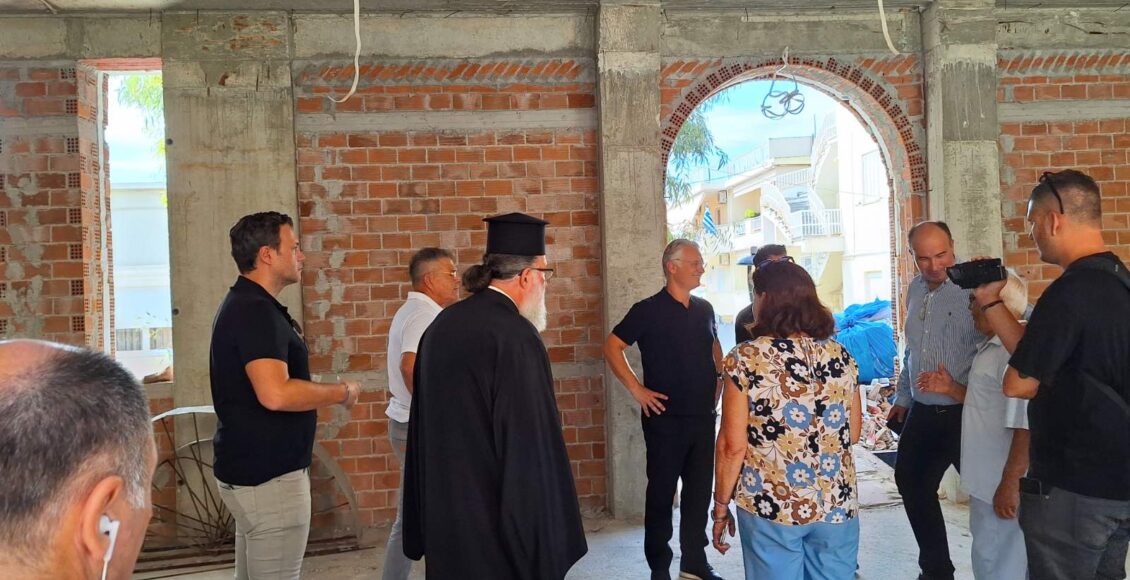 Επίσκεψη-Περιφερειάρχη-σε-έργα-στην-Κόρινθο-|-Εκθετήριο-και-«Γεύματα-Αγάπης»-κοντά-στην-ολοκλήρωσή-τους