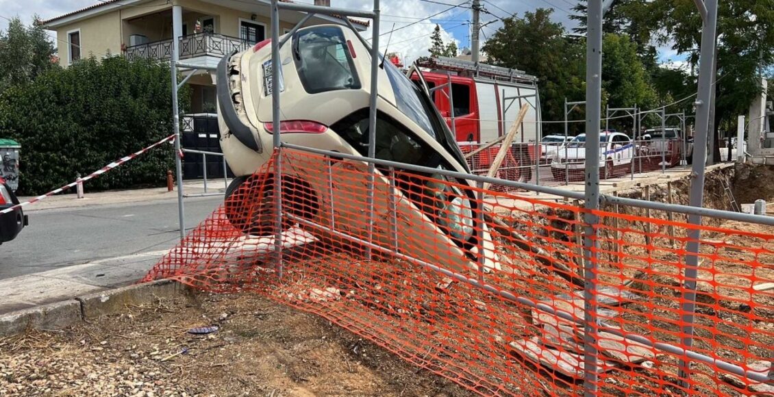 Επεισοδιακή-καταδίωξη-Ρομά-στην-Κηφισιά:-Έχασε-τον-έλεγχο-του-κλεμμένου-ΙΧ-και-«καρφώθηκε»-σε-αυλή-σπιτιού