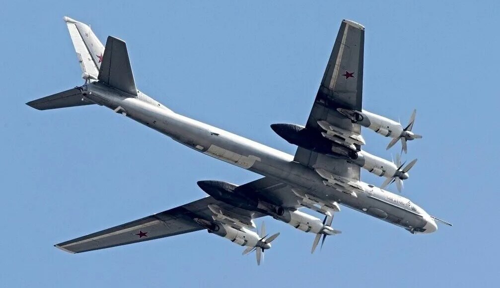 Ρωσικά-στρατηγικά-βομβαρδιστικά-πέταξαν-πάνω-από-τη-νορβηγική-θάλασσα