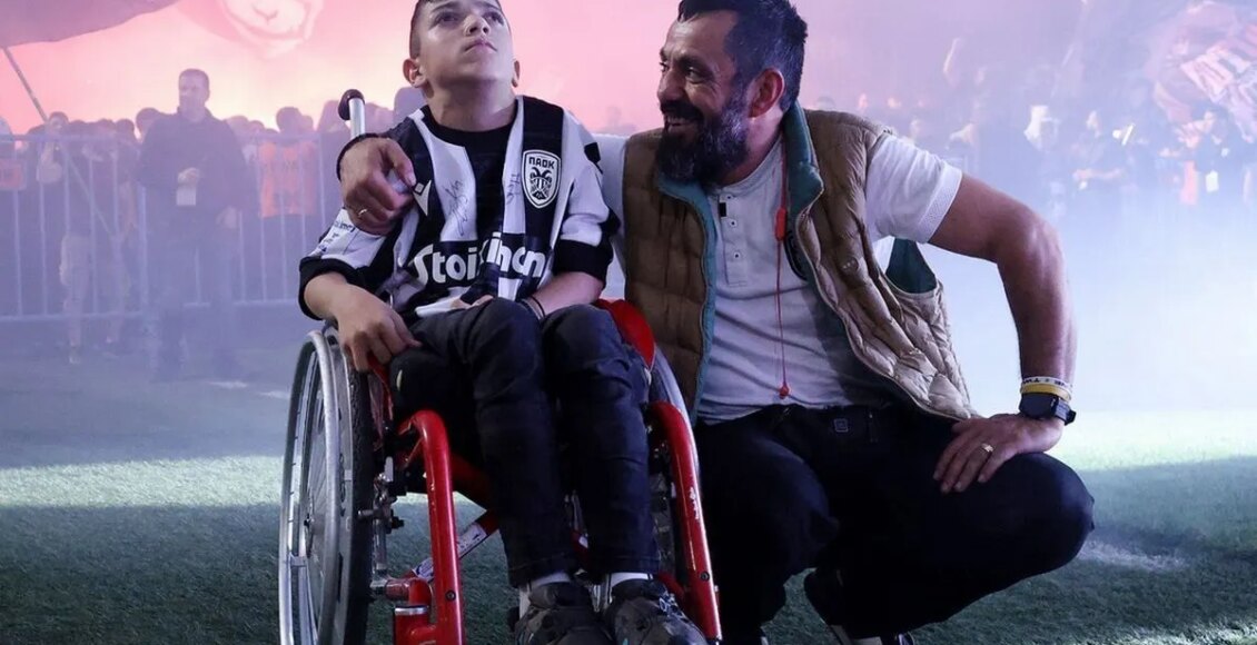 Γιάννης-Παπαστεφανάκης:-Ολοκληρώθηκε-η-επέμβαση-του-μικρού-φίλου-του-ΠΑΟΚ-στις-ΗΠΑ