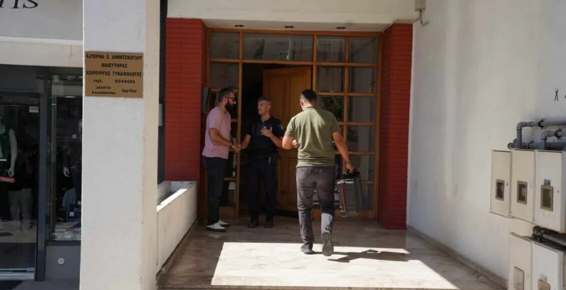 Νέα-Σμύρνη:-Στην-Ασφάλεια-η-αδερφή-του-46χρονου-που-βρέθηκε-νεκρός-με-μαχαιριές