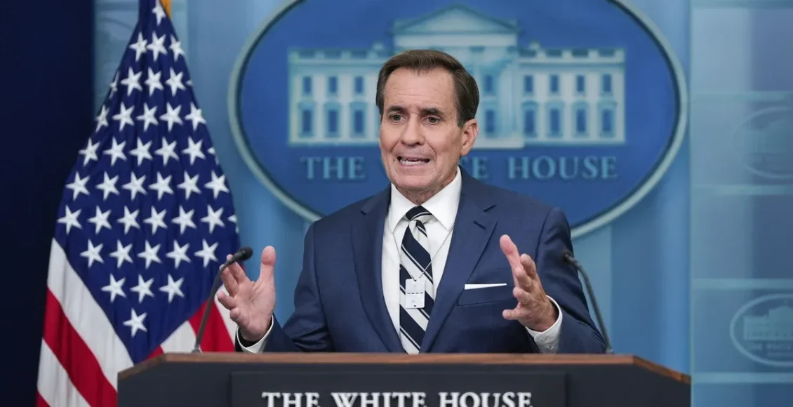 Λευκός-Οίκος-μετά-τις-απειλές-Πούτιν:-Δεν-αλλάζει-η-πολιτική-των-ΗΠΑ-για-τα-χτυπήματα-με-δυτικούς-πυραύλους