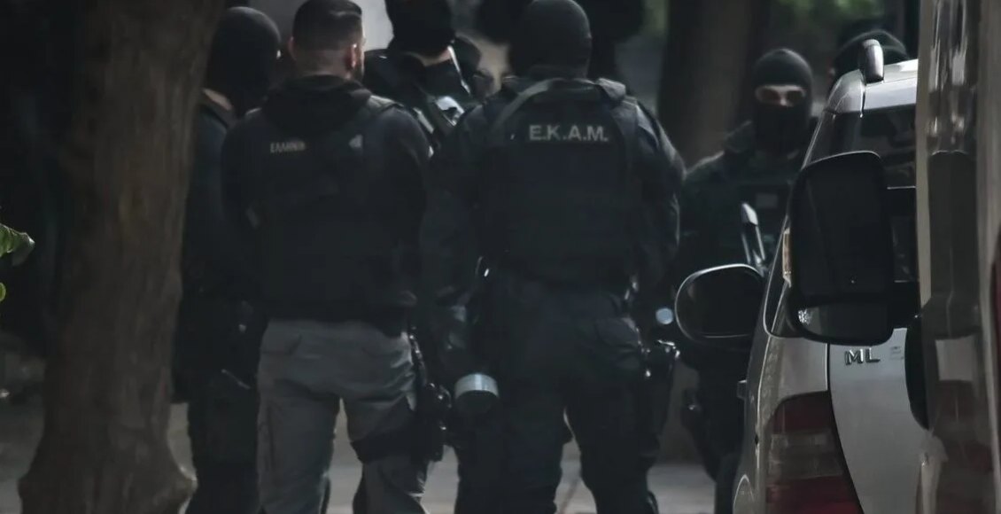 Συναγερμός-στη-Χίο:-Συνελήφθη-«Γεράκι»,-οπλισμένο-μέλος-μαφιόζικης-τουρκικής-οργάνωσης