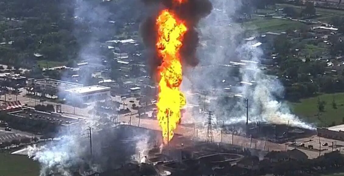 Τέξας:-Μεγάλη-έκρηξη-σε-αγωγό-φυσικού-αερίου-–-Εκκενώνεται-η-περιοχή