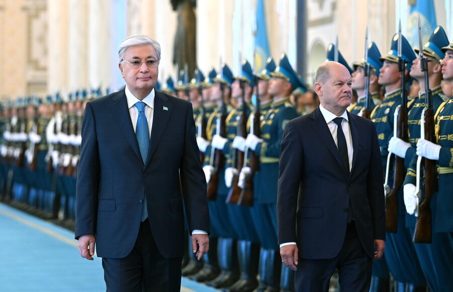 Μήνυμα-στην-Γερμανία-–-Ο-Σολτς-πήγε-στο-Καζακστάν-και-κατάλαβε-τι-θα-συμβεί-με-την-Ρωσία