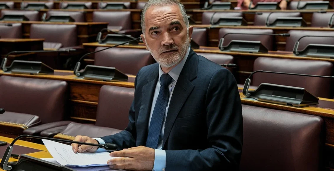 «Υπερατλαντική»-διαγραφή-Σαλμά-από-τη-Νέα-Υόρκη-–-Το-παρασκήνιο-με-Μητσοτάκη