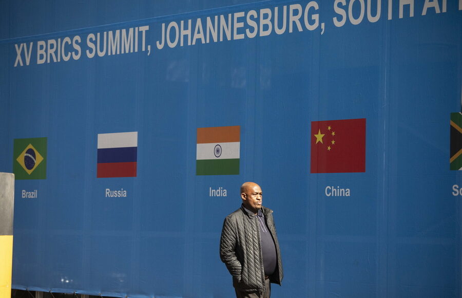 Ο-Πούτιν-ανακοίνωσε-χθες-τη-χαριστική-βολή-σε-μία-Δύση-που-συνεχώς-φτωχαίνει