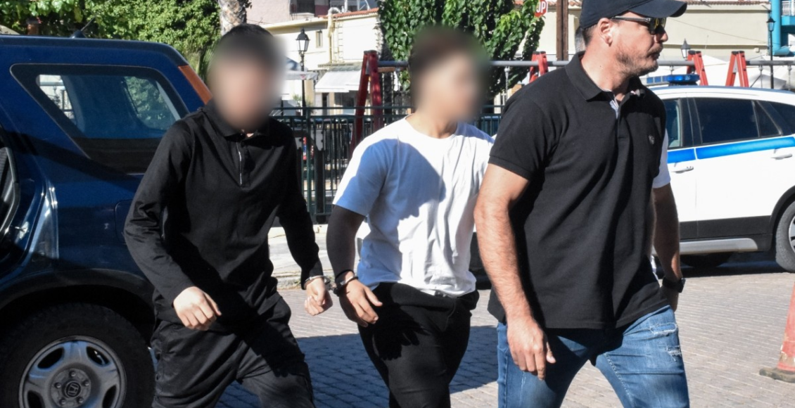 Ερμιόνη:-Προφυλακίστηκε-ο-17χρονος-που-ξύρισε-με-φαλτσέτα-12χρονο-και-του-άρπαξε-2-ευρώ