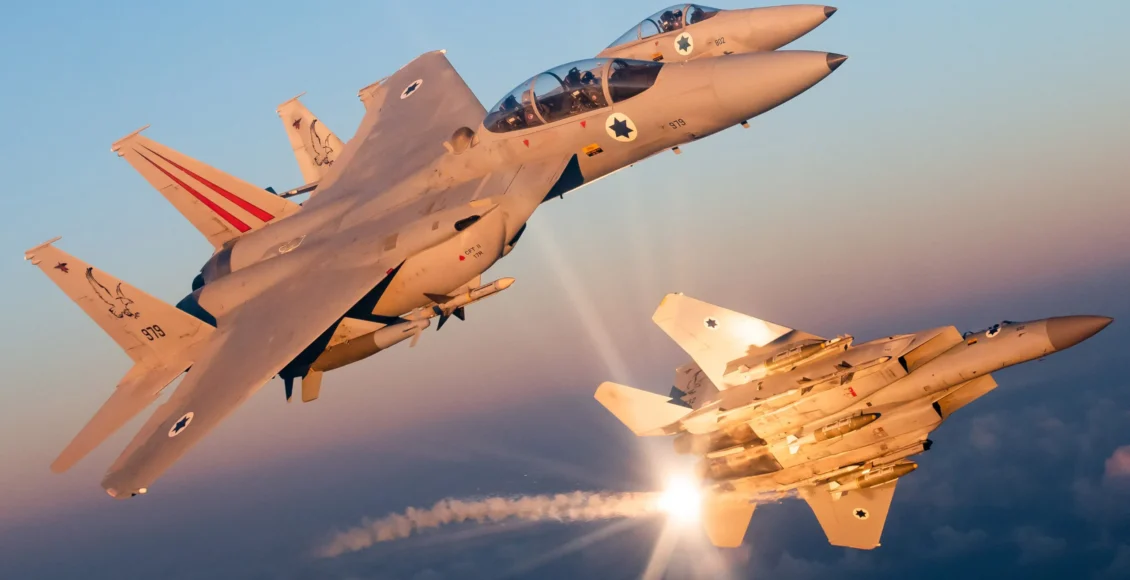 Ισραηλινή-αεροπορική-επιδρομή-στην-Υεμένη:-Κτυπήθηκε-το-αεροδρόμιο-και-το-λιμάνι-της-Αλ-Χουνταϊντά