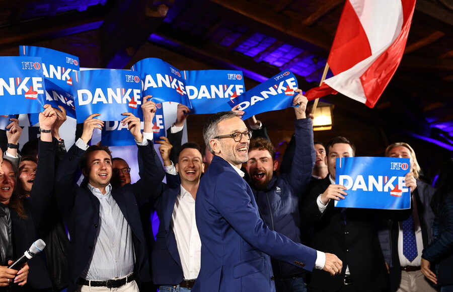 Θρίαμβος-της-Εθνικής-Δεξιάς-στην-Αυστρία!-«Ισοδυναμεί-με-πολιτικό-σεισμό»,-γράφεται