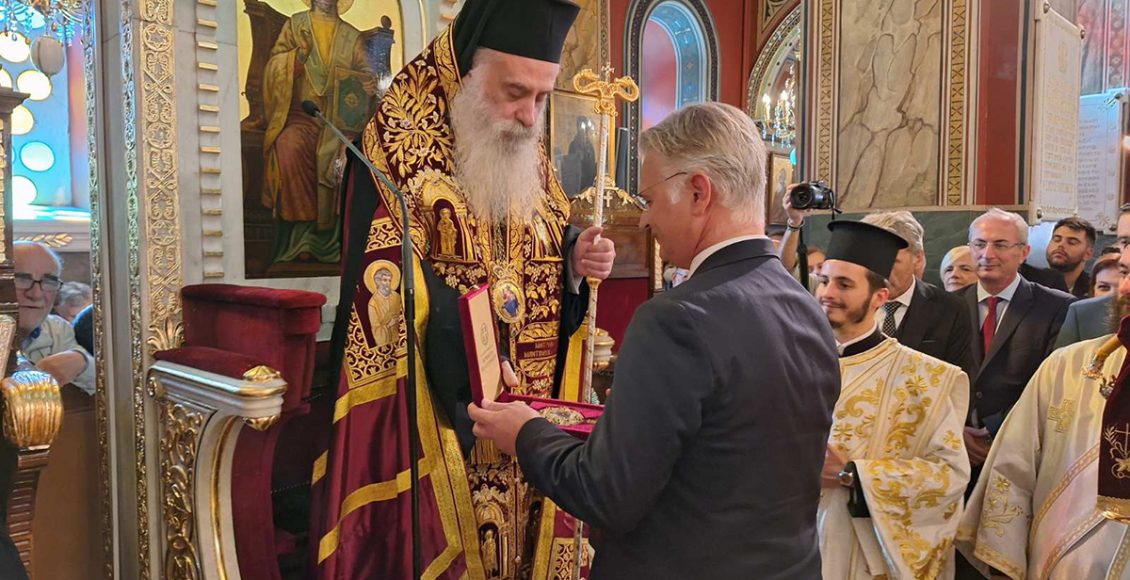 Με-Τιμή-και-Πίστη-υποδέχτηκε-τον-Νέο-Μητροπολίτη-Μαντινείας-και-Κυνουρίας-κ.-Επιφάνιο-η-Τρίπολη-Δημήτρης-Πτωχός:-«Θα-είμαστε-συνοδοιπόροι-στο-νέο-Ποιμαντικό-σας-έργο»