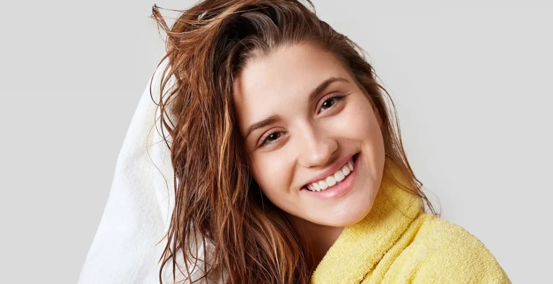 Ομορφιά:-Πώς-να-εφαρμόσετε-μαγειρική-σόδα-στα-μαλλιά…(6:20-–-Α’-πρωϊνή-Ζώνη-6:00-6:30)