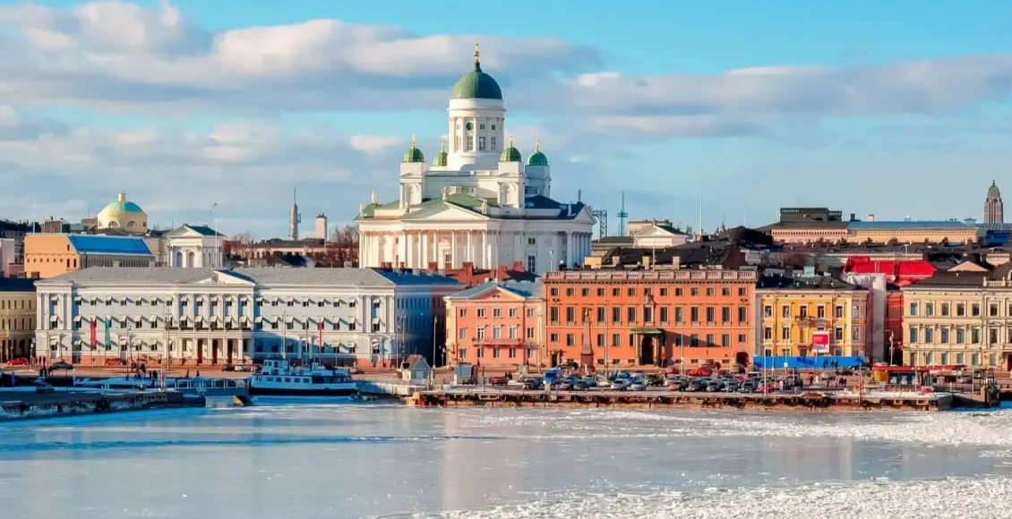 Φινλανδία:-mουσουλμάνα-παραπονιέται-επειδή-η-χώρα-έχει-πολλούς…-Φινλανδούς