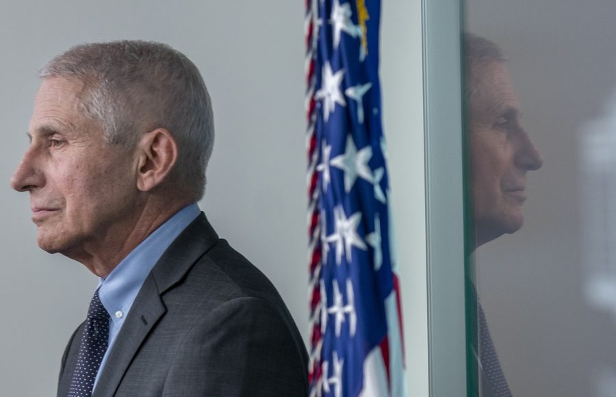 «Είναι-ένας-δαίμονας»:-Τρομερές-δηλώσεις-στις-ΗΠΑ-για-τον-Φάουτσι