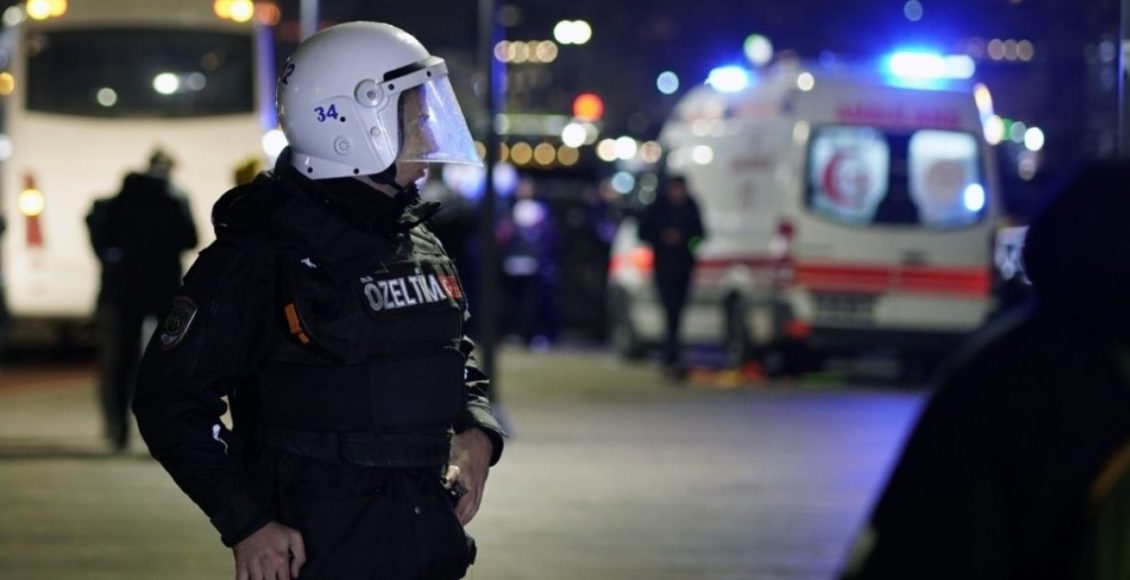 Τουρκία:-Πογκρόμ-κατά-Κούρδων-–-Συλλαμβάνουν-όποιον-διαμαρτύρεται-για-τις-καθαιρέσεις-δημάρχων