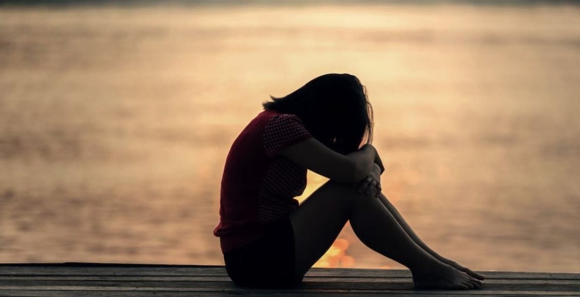 Φρίκη-στη-Μύκονο-–-Στη-φυλακή-50χρονος-εργολάβος-που-βίαζε-τις-δίδυμες-κόρες-του-από-11-ετών