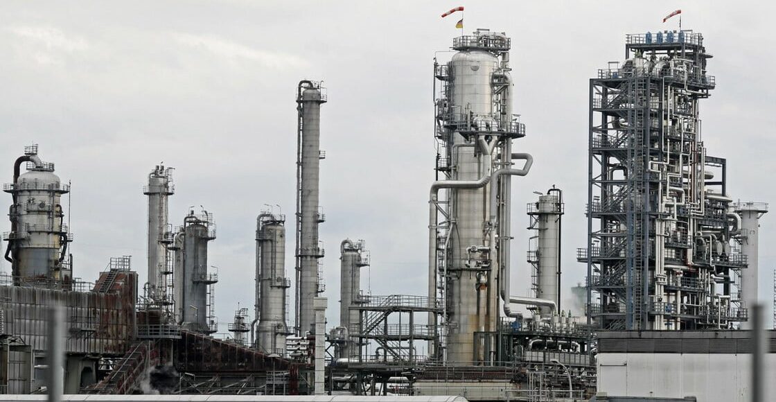 Περιβαλλοντικά-Νέα:-Η-shell-ανατρέπει-ιστορική-απόφαση-για-μείωση-των-εκπομπών-άνθρακα…(6:55-–-Β’-πρωϊνή-Ζώνη-6:45-7:15)