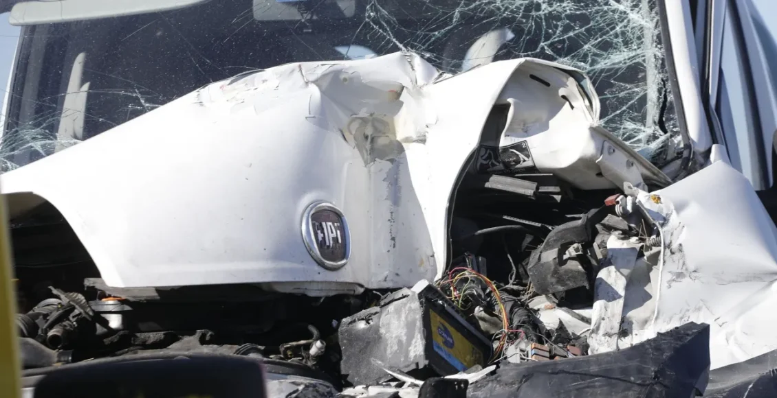 Εθνική-Οδός-Αθηνών-Θεσσαλονίκης:-«Δίπλωσε»-νταλίκα-–-Διεκόπη-η-κυκλοφορία