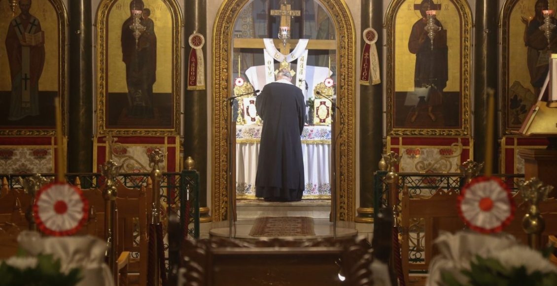 Χαλάνδρι:-Άγριος-καυγάς-μεταξύ-ιερέων