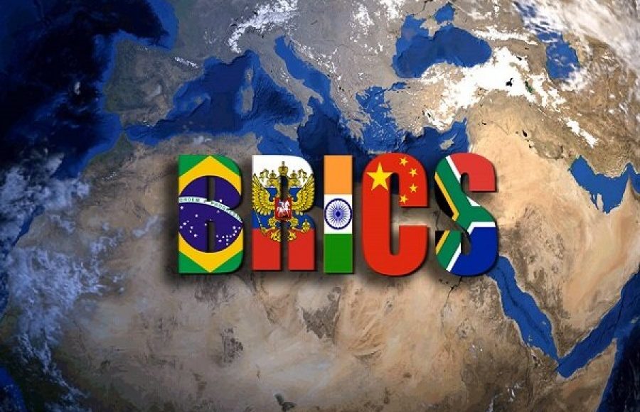 Το-τέλος-της-Ιστορίας-–-Οι-brics-θρυμματίζουν-το-«Κρυστάλλινο-Παλάτι»-της-Δύσης,-μπαίνει-ήδη-καθαρός-αέρας