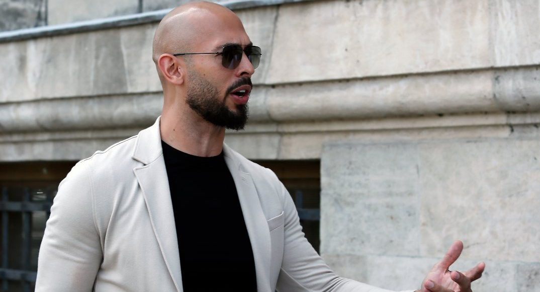 Αθώος-ο-Άντριου-Τέιτ!-–-Αποσύρθηκαν-όλες-οι-κατηγορίες-στην-Ρουμανία-και-αφήνεται-ελεύθερος