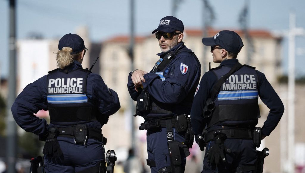 Γαλλία:-Πατέρας-βίαζε-και-εξέδιδε-την-ανήλικη-κόρη-του-σε-άγνωστους-άνδρες