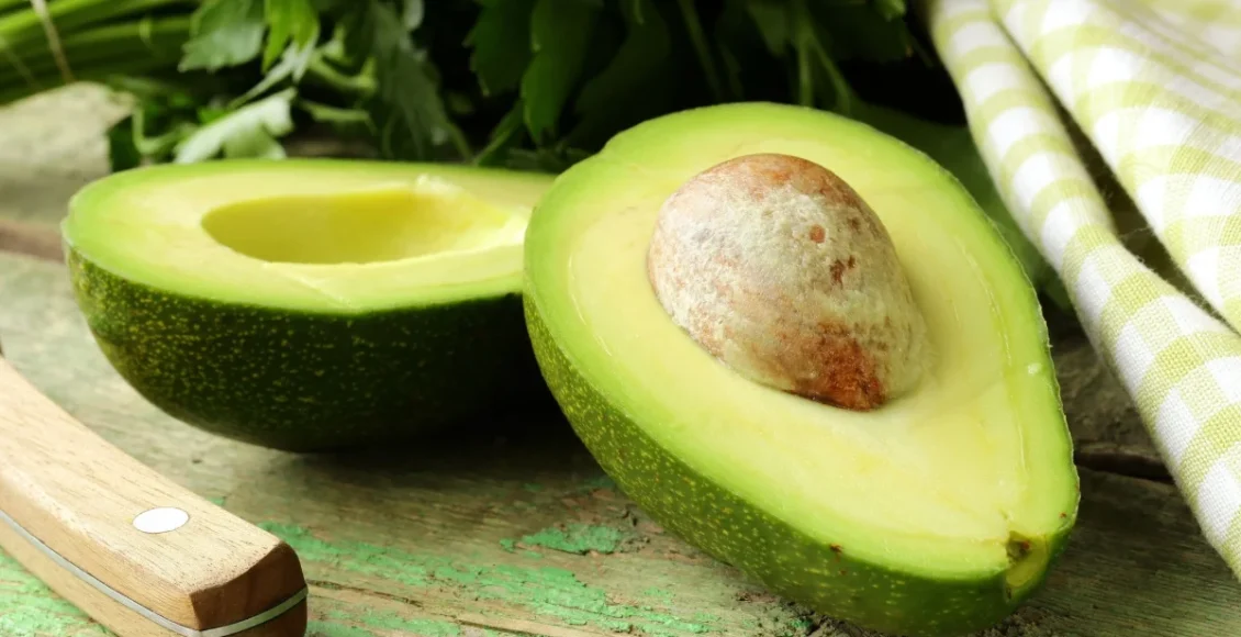 Διατροφή:-6-πιθανές-παρενέργειες-του-αβοκάντο…(6:15-–-Α’-πρωϊνή-Ζώνη-6:00-6:30)
