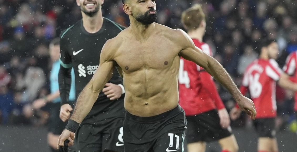 Αθλητικά:-Βόμβα-Σαλάχ-–-“Δεν-μου-έχει-γίνει-καμία-πρόταση-(30-λεπτά-[12:00-12:30]-αφιερωμένα-στον-Αθλητισμό…12:00)