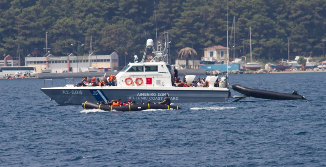 Τραγωδία-στη-Σάμο:-Ναυάγιο-με-οκτώ-νεκρούς-μετανάστες-–-Ανάμεσά-τους-6-παιδιά