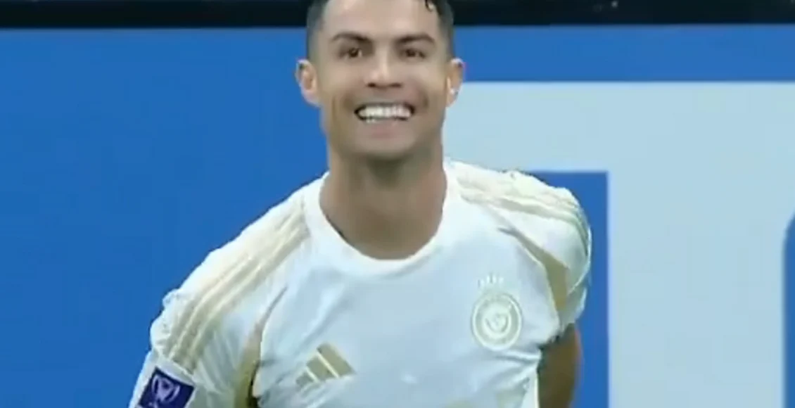 Αθλητικά:-Αλ-Γκαράφα-–-Αλ-Νασρ-1-3-/-Έφτασε-τα-913-γκολ-ο-Ρονάλντο-και-το-ταξίδι-προς-τα-χίλια-συνεχίζεται-(30-λεπτά-[19:30-20:00]-αφιερωμένα-στον-Αθλητισμό…19:50)