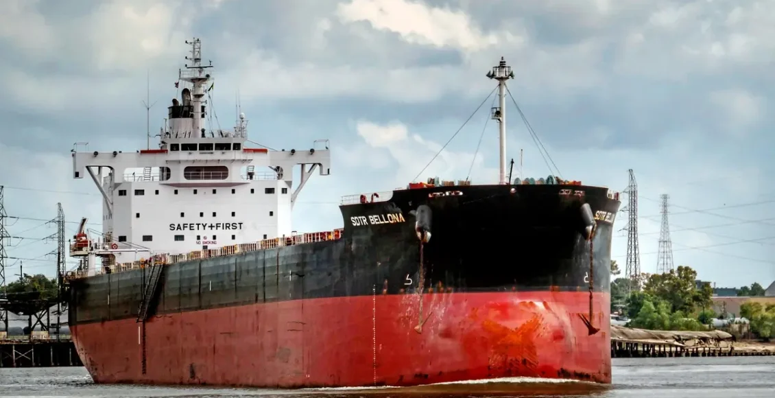 bloomberg:-Μεταφέρθηκε-μυστικά-ρωσικό-πετρέλαιο-μεταξύ-δεξαμενόπλοιων-κοντά-σε-Μυτιλήνη-και-Χίο