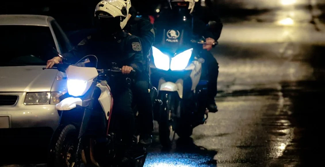 Πυροβολισμοί-στον-Βύρωνα:-Στο-Λαϊκό-Νοσοκομείο-μεταφέρθηκε-τραυματισμένος-43χρονος-οδηγός-ταξί