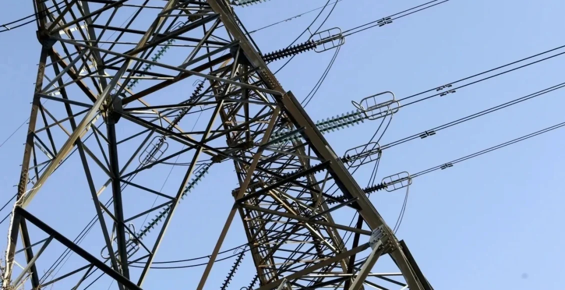 Εκκενώθηκε-το-Κέντρο-Υγείας-Λιτοχώρου-λόγω-διαρροής-κλοφέν-από-μετασχηματιστή-της-ΔΕΗ