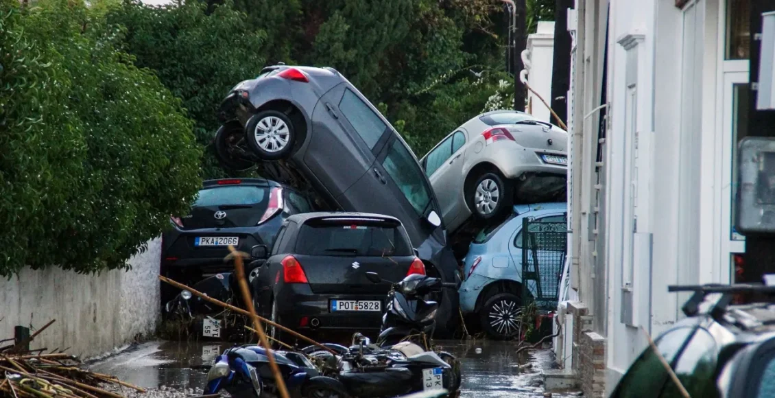Κακοκαιρία-bora:-Συναγερμός-για-νέο-κύμα-–-Ρόδος,-Μακεδονία-και-Λήμνος-μετρούν-τις-πληγές-τους