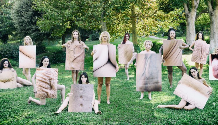 Πολιτιστικά:-«Στο-Σώμα-της»-Μια-παράσταση-ύμνος-στο-γυναικείο-σώμα