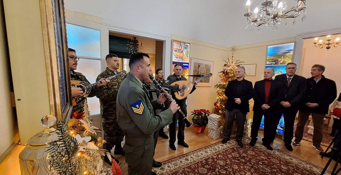 Ευχές-από-τον-Περιφερειάρχη-Πελοποννήσου-Δημήτρη-Πτωχό:-«Φως,-ελπίδα-και-ενότητα»