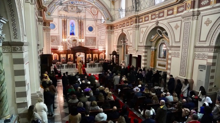 Επίσημα-θυρανοίξια-του-καθεδρικού-ναού-Κοιμήσεως-της-Θεοτόκου-στη-Σμύρνη