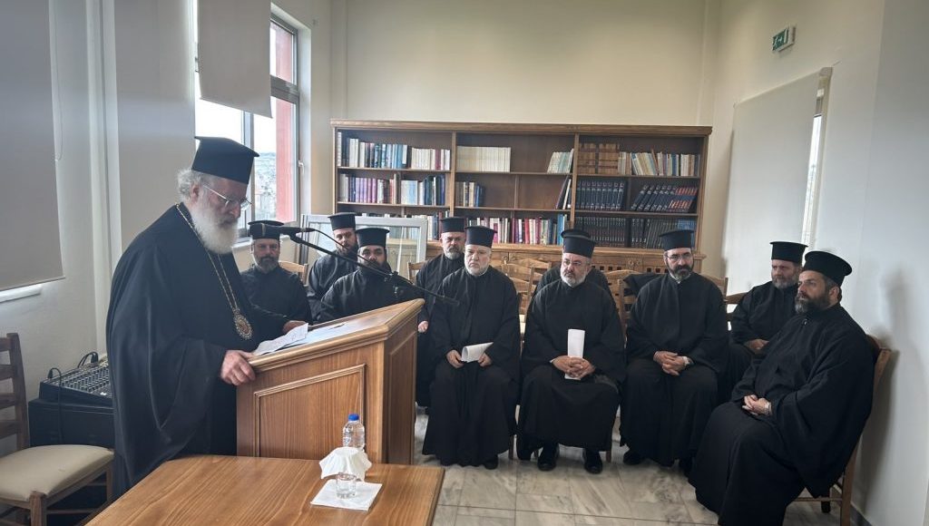 Ιερατική-Σύναξη-στην-Ιερά-Μητρόπολη-Αρκαλοχωρίου