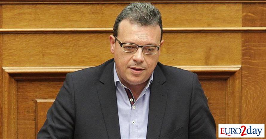 Φάμελλος:-Προτεραιότητα-η-καθολική-πρόσβαση-στην-Υγεία