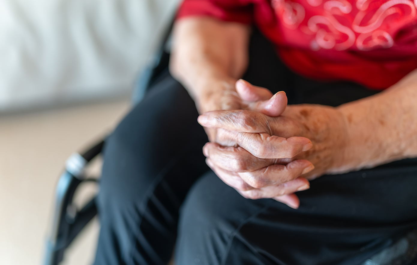 Ηλικιωμένη-κατάλαβε-τηλεφωνική-απάτη-και-βοήθησε-στη-σύλληψη-των-δραστών