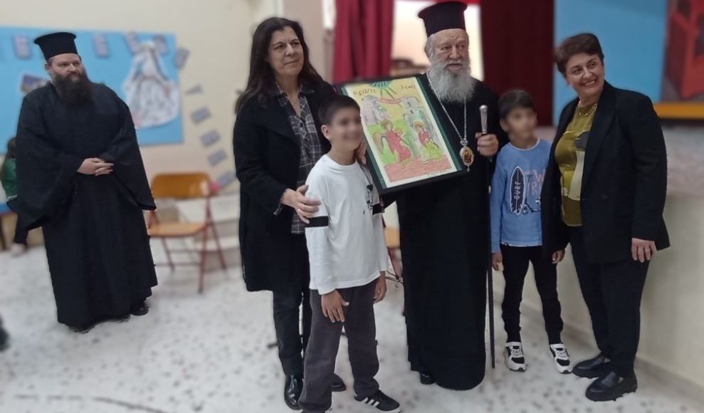 Ο-Μητροπολίτης-Χρυσόστομος-στο-15ο-Δημοτικό-Σχολείο-Χαλκίδος