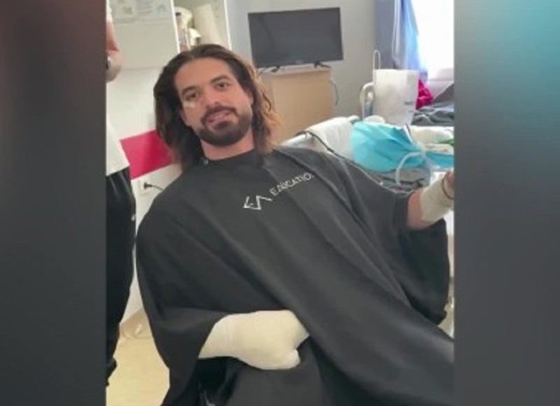 Άρης-Μουγκοπέτρος:-«Θα-παίξω-ξανά-κλαρίνο-έστω-και-με-ένα-χέρι»