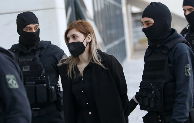 Πισπιρίγκου:-Η-Τζωρτζίνα-μεταφέρθηκε-στο-Καραμανδάνειο-λίγες-ώρες-μετά-το-συναινετικό-διαζύγιο-που-της-ζήτησε-ο-Δασκαλάκης