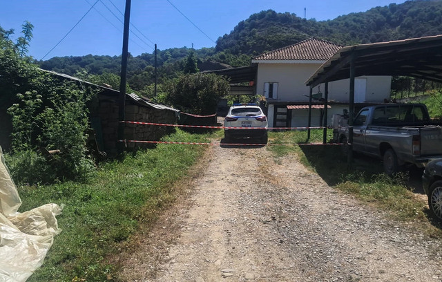 Αμφιλοχία:-Προθεσμία-για-τη-Δευτέρα-πήρε-ο-67χρονος-που-σκότωσε-τον-πατέρα-του-–-Εμφανίστηκε-χωρίς-δικηγόρο