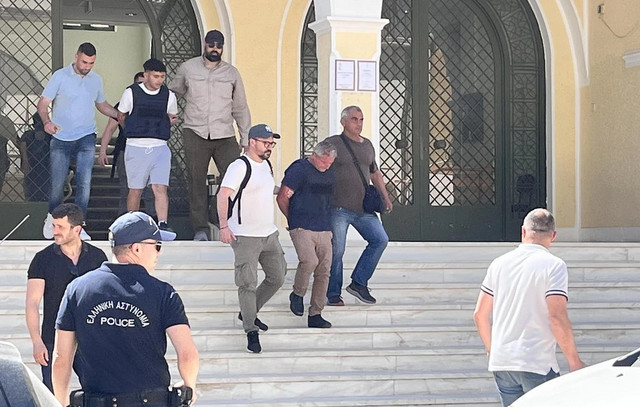 «Θύμωσε-γιατί-τον-χτύπησε-και-τη-μαχαίρωσε»-–-Πώς-έγινε-το-έγκλημα-στη-Ζάκυνθο-με-θύμα-την-69χρονη-συμβολαιογράφο