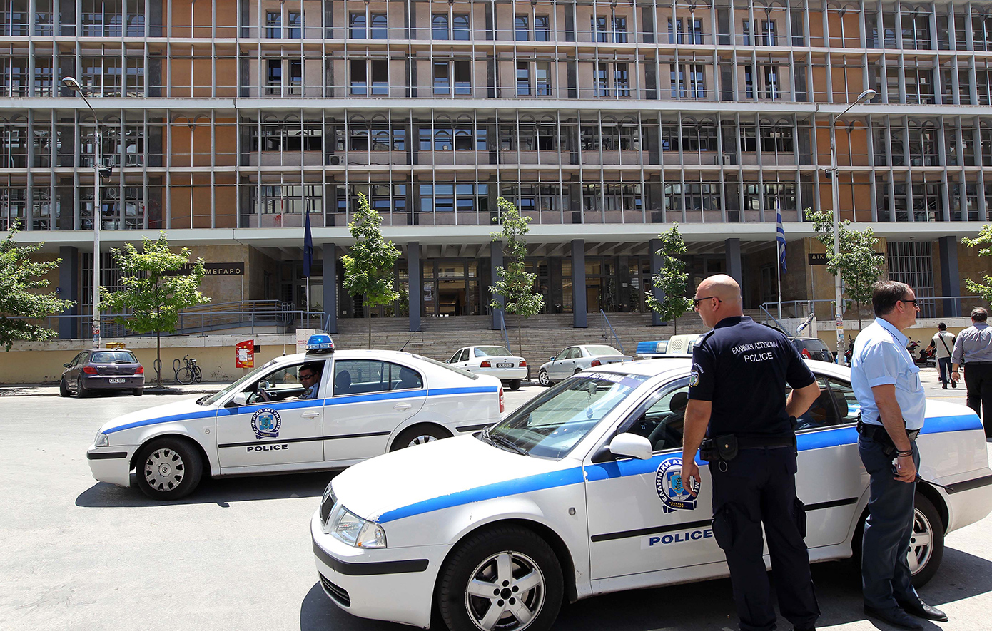 27χρονη-μετέτρεψε-σε…-αγωνιστική-πίστα-τους-δρόμους-της-Θεσσαλονίκης-–-35-κλήσεις,-αξίας-24.000-ευρώ