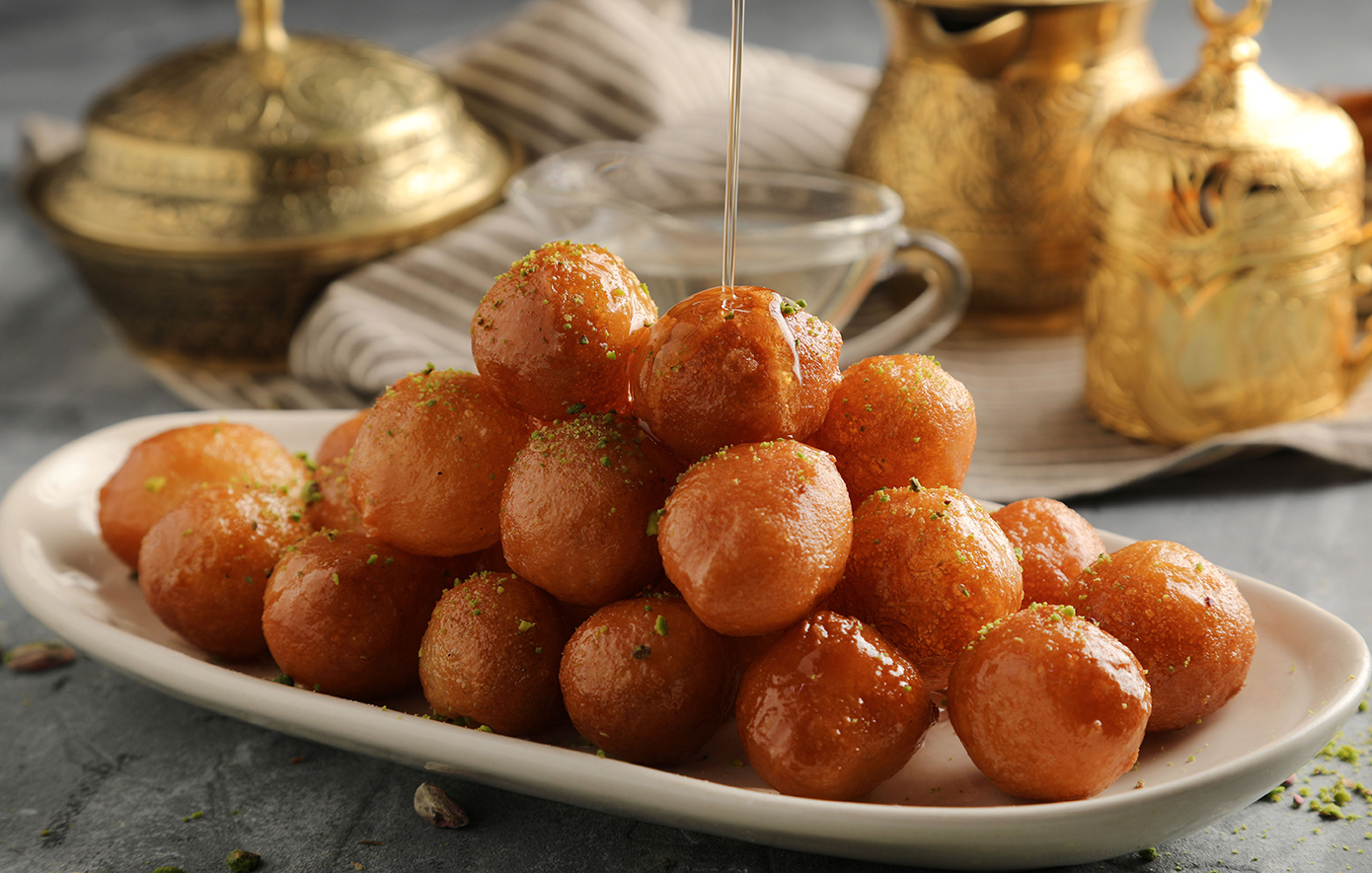 «Η-μαφία-του-λουκουμά»:-Εκβίαζαν,-έδερναν-και-πυροβολούσαν-για-να-πουλάνε-λουκουμάδες-στη-Χαλκιδική