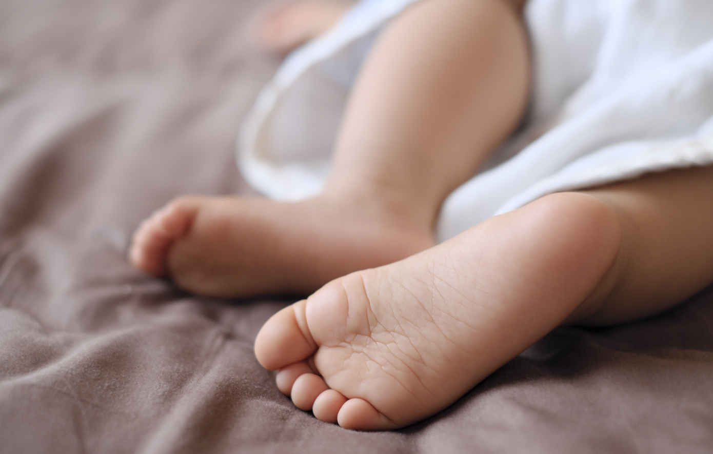 «Είχε-αρχίσει-να-κιτρινίζει-–-Κανείς-δεν-την-άφησε-μόνη»:-Τι-λέει-ο-αδερφός-του-5-μηνών-βρέφους-που-πέθανε-στην-Πάρο